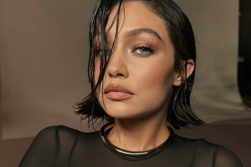 Hot or not? Джиджи Хадид стала брюнеткой