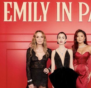 Емілі в &hellip;Греції? Серіал продовжили на 6 сезон