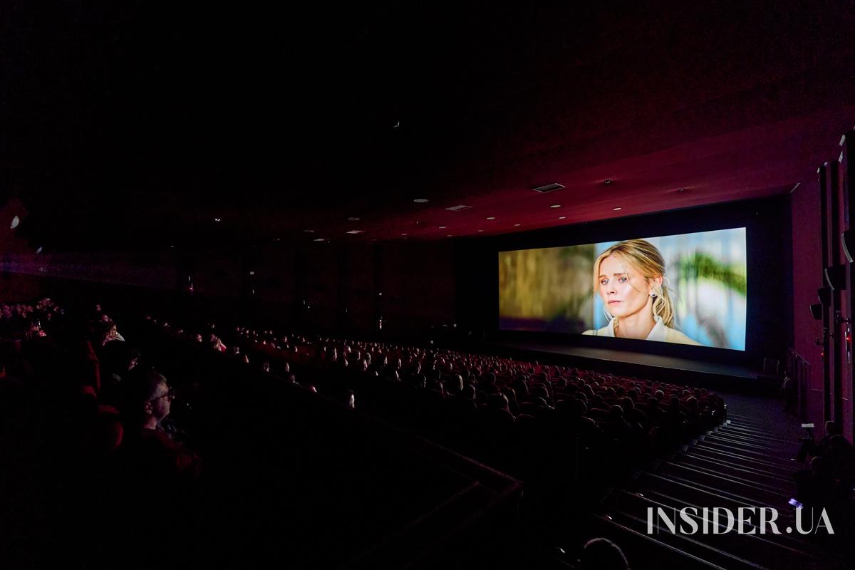 Вера Брежнева, Маша Ефросинина и другие на премьере фильма &laquo;НУ МАМ&raquo;
