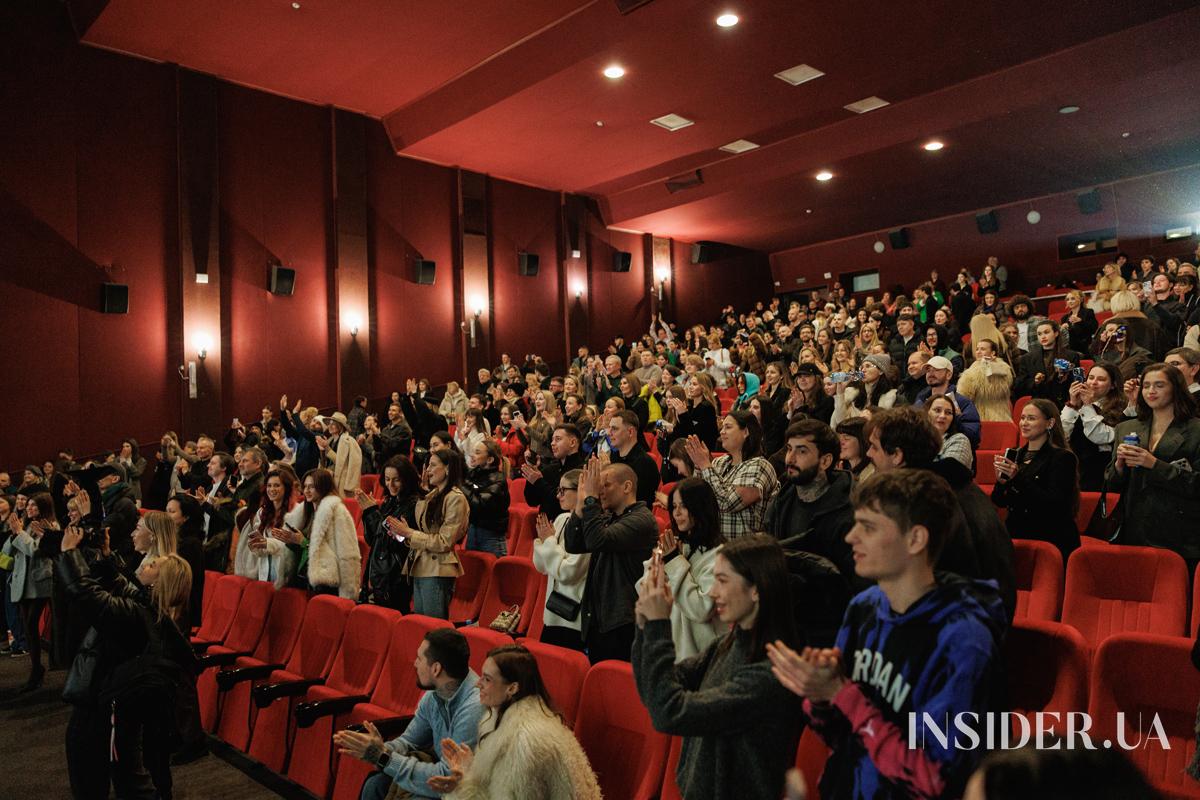 Вера Брежнева, Маша Ефросинина и другие на премьере фильма &laquo;НУ МАМ&raquo;