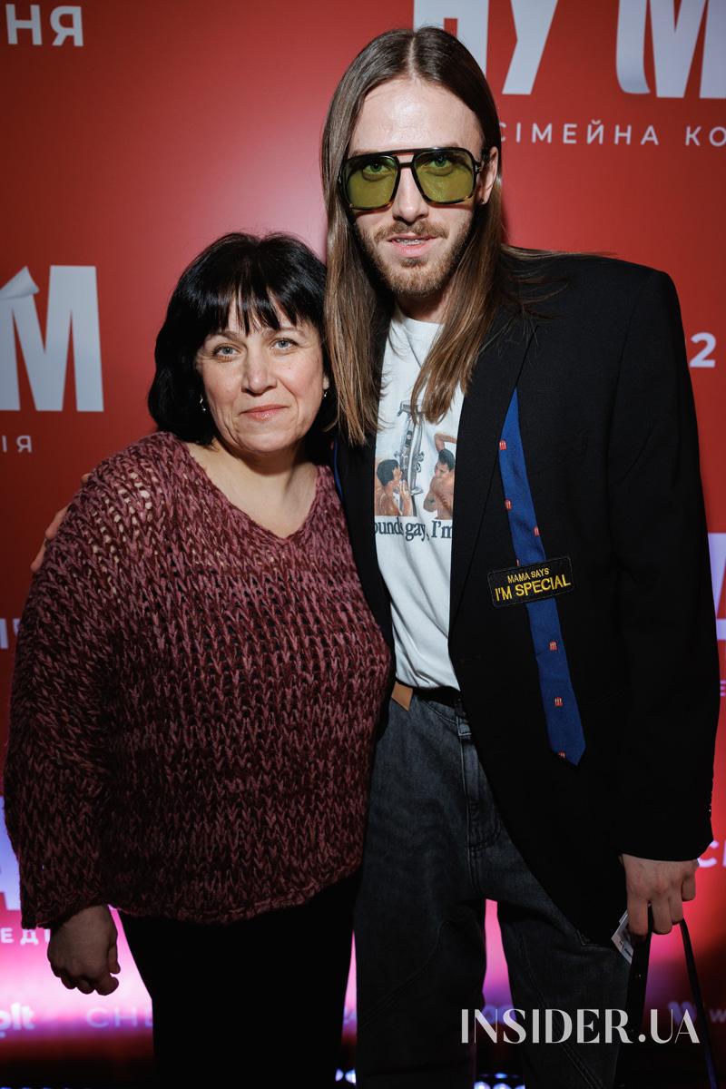 Вера Брежнева, Маша Ефросинина и другие на премьере фильма «НУ МАМ»