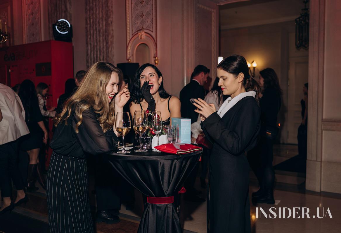 Різдвяна зустріч від ELLE, ELLE Decoration, Cosmopolitan та Harper&rsquo;s Bazaar