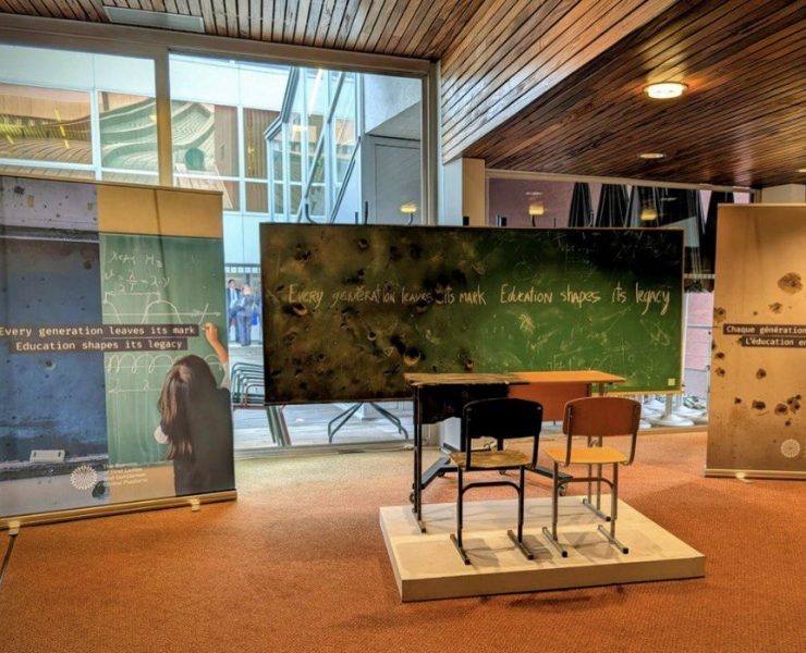 «Одна парта. Два сліди»