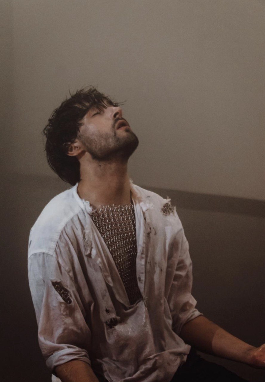 KHAYAT заінтригував першими кадрами з майбутнього кліпу &laquo;Герци&raquo;