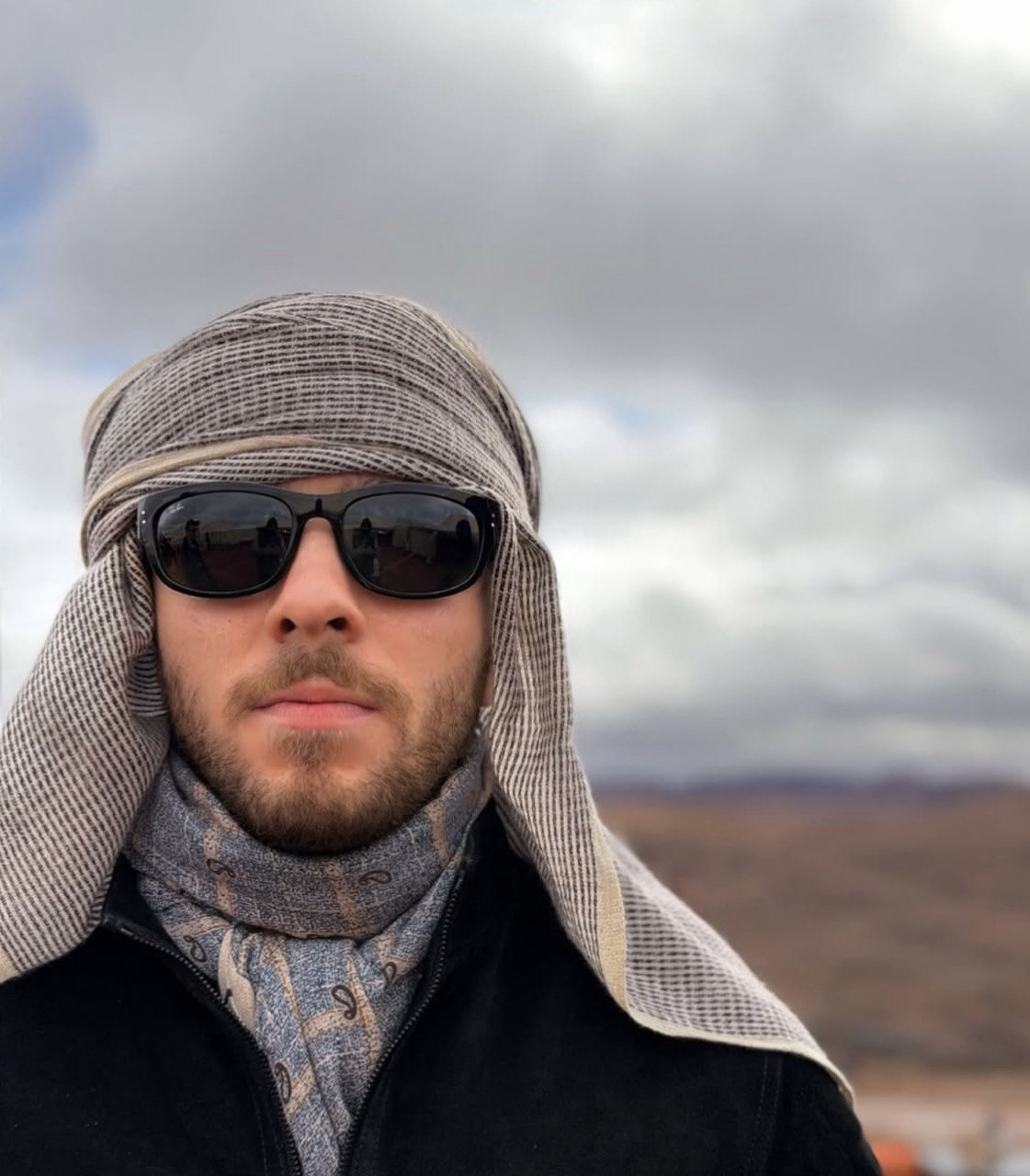 Серед пустелі: Мадонна із бойфрендом та дітьми відпочиває в Марокко