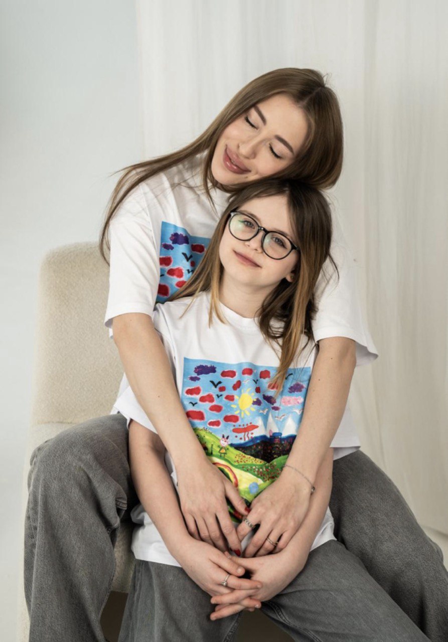 Коли мода дарує сенс: Mint x &laquo;Відчуй&raquo; перетворює дитячі малюнки на fashion-принт