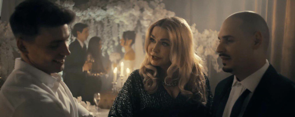 Ольга Сумская, Богдан Шелудяк и другие звезды в первом трейлере драмы &laquo;Скамер&raquo;