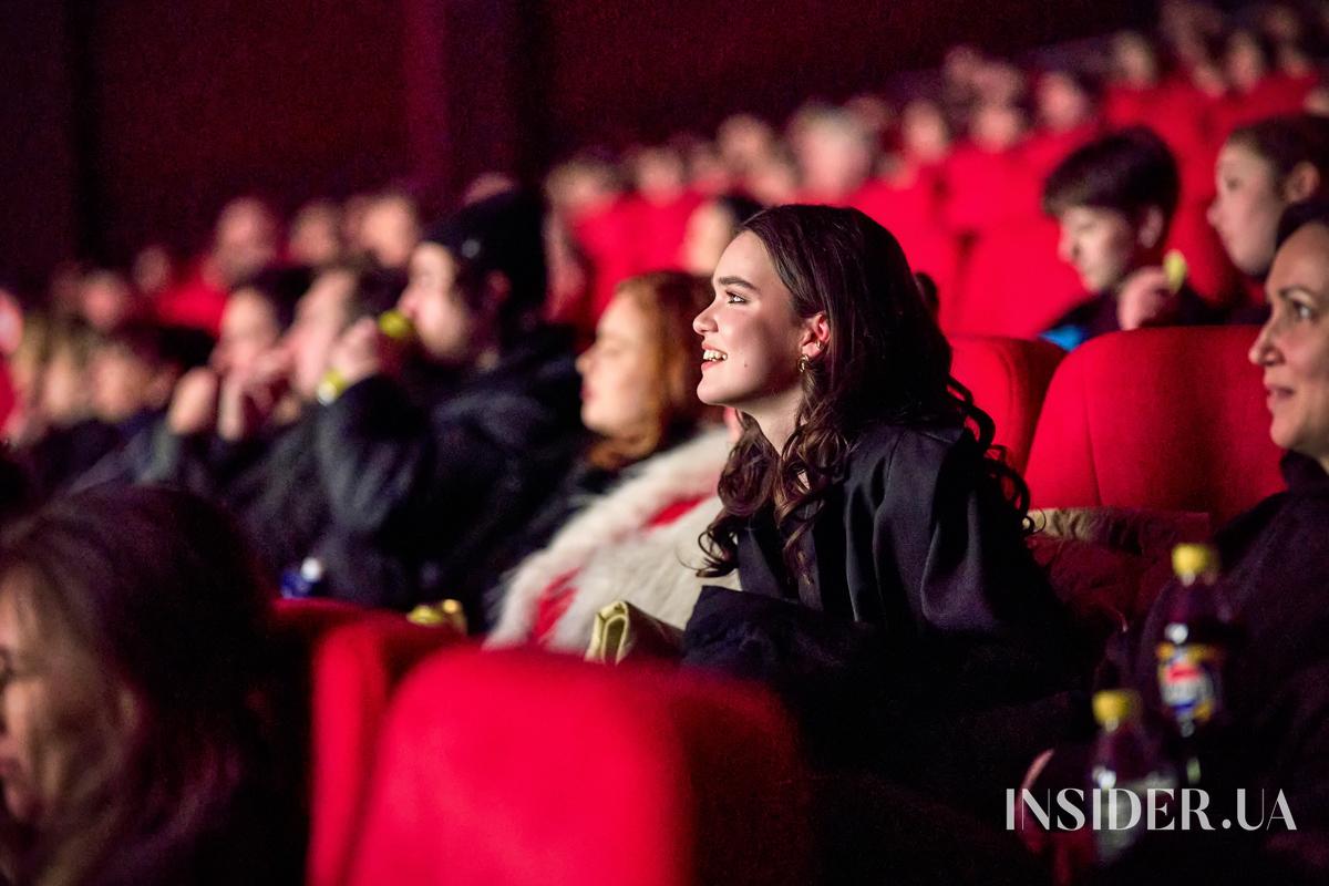 Вера Брежнева, Маша Ефросинина и другие на премьере фильма &laquo;НУ МАМ&raquo;