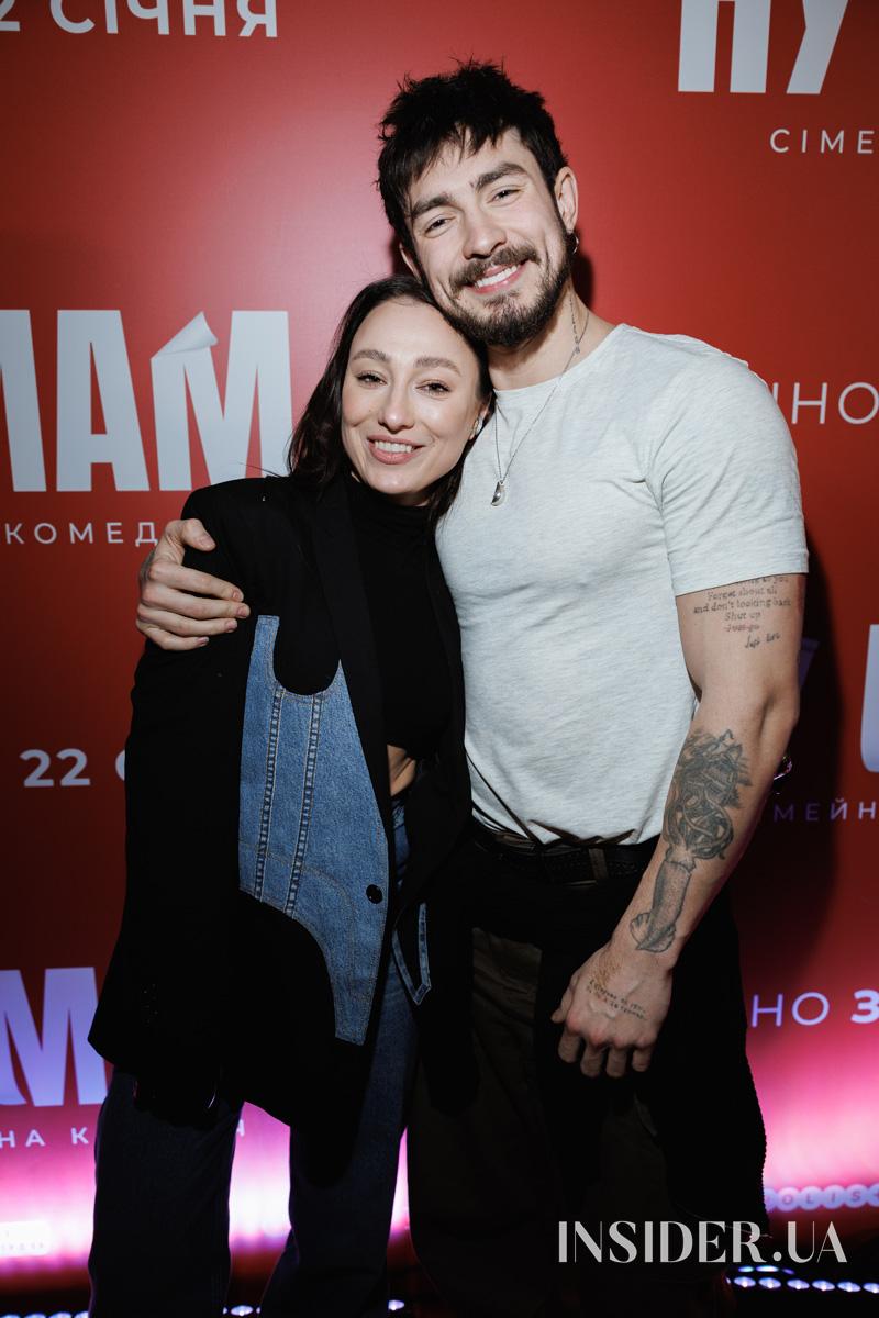 Вера Брежнева, Маша Ефросинина и другие на премьере фильма «НУ МАМ»