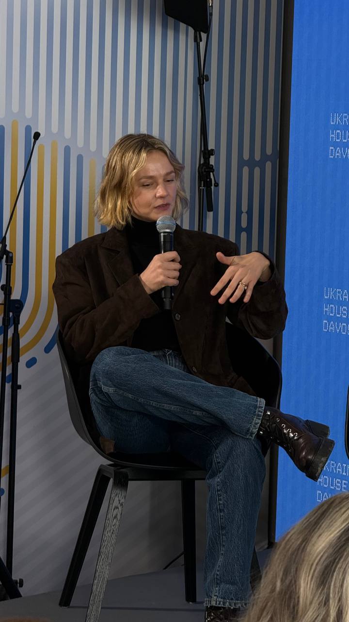 Нотатки з Давоса: окуляри Макрона, кулуари й розмови про майбутнє