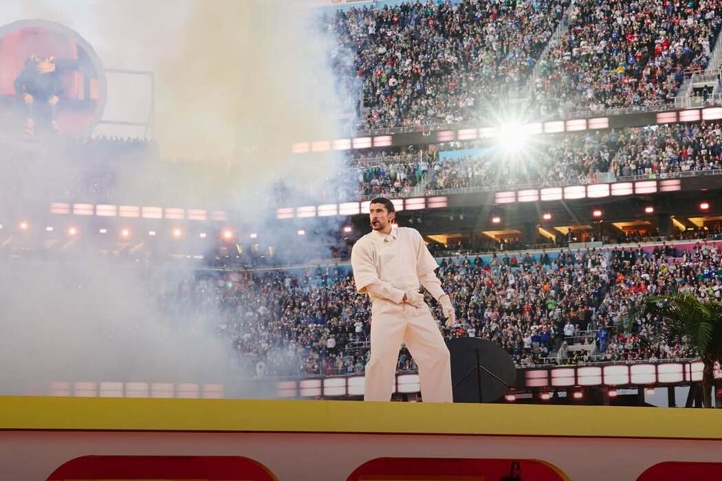 Выступление Bad Bunny и свадебная церемония: как прошел Супербоул &ndash; 2026