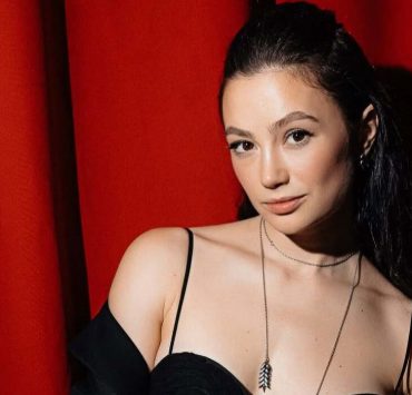 Ефектне освідчення! Акторка Марина Мазепа виходить заміж