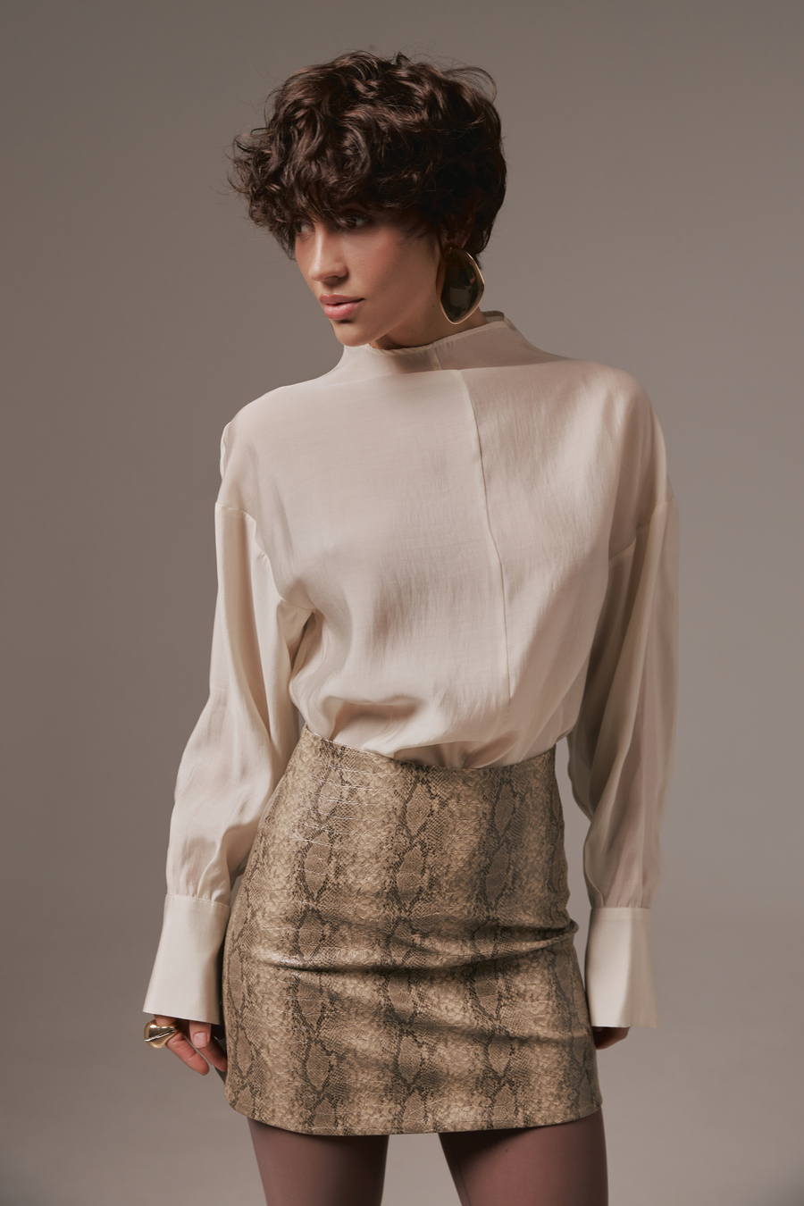 Дослідження жіночої сутності в новій колекції STIMMA