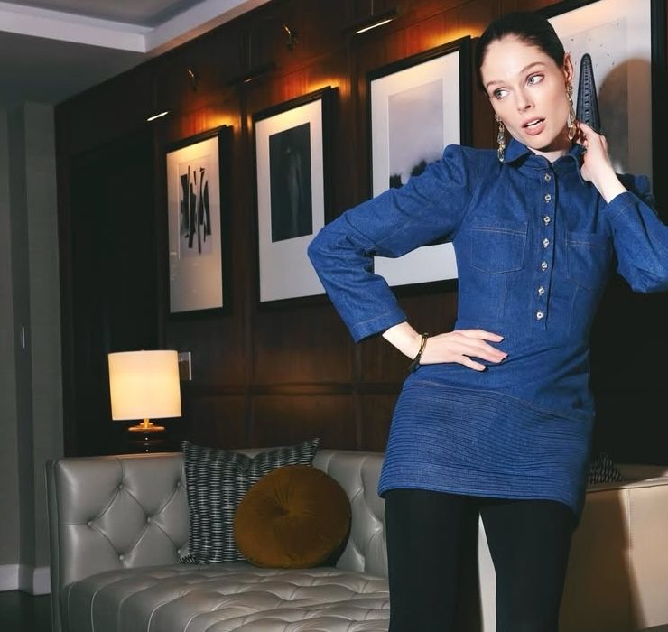 Носії: Коко Роша у мінісукні GURANDA на гламурному івенті