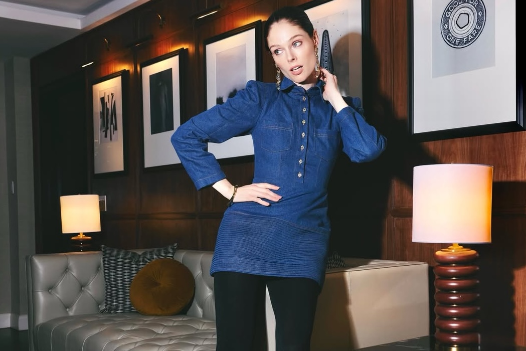 Носители: Коко Роша в мини-платье GURANDA на гламурном ивенте