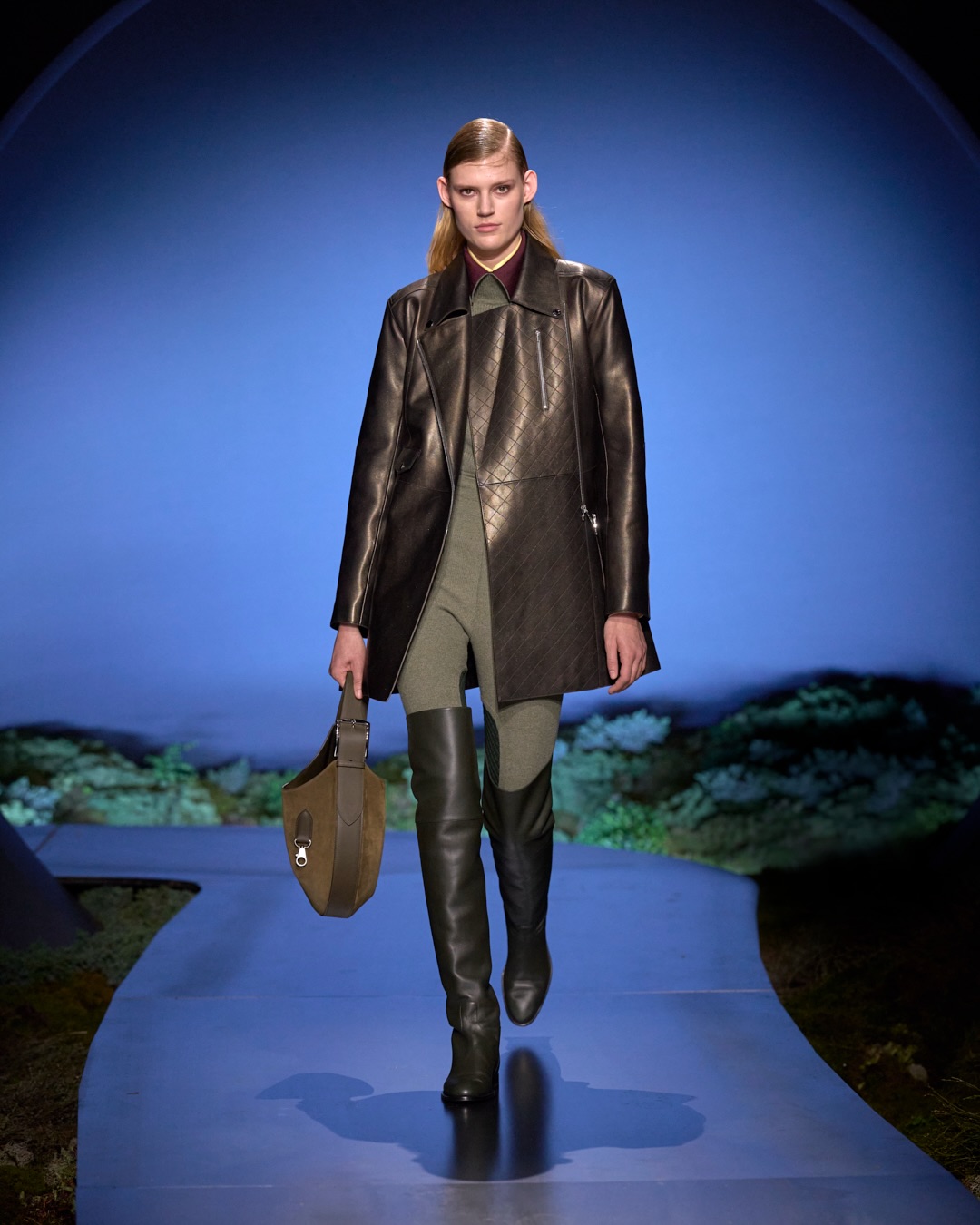 Місячне світло і жокейська естетика: Herm&egrave;s представив колекцію FW`2026