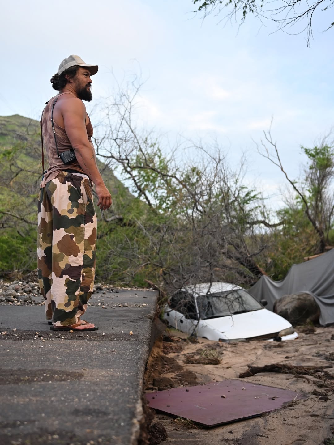 Джейсон Момоа терміново покинув рідні Гаваї