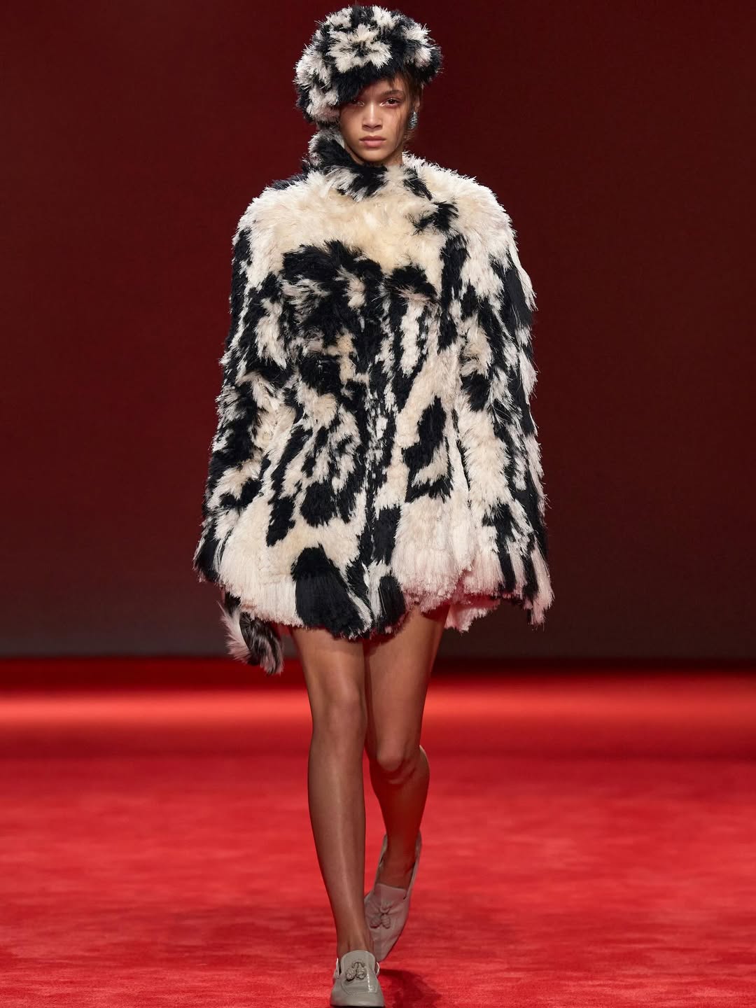 Гра контрастів в осінньо-зимовій колекції Bottega Veneta