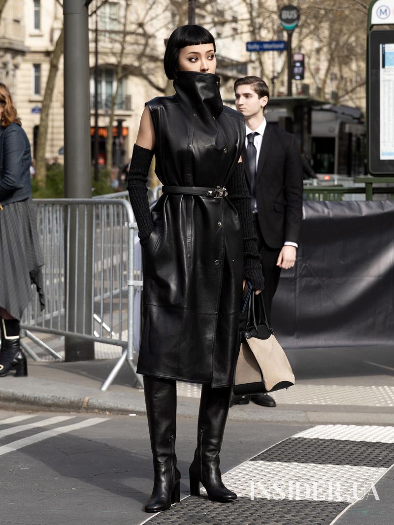 Ексклюзив з Парижа: стрітстайл гостей показу Herm&egrave;s FW’2026/27