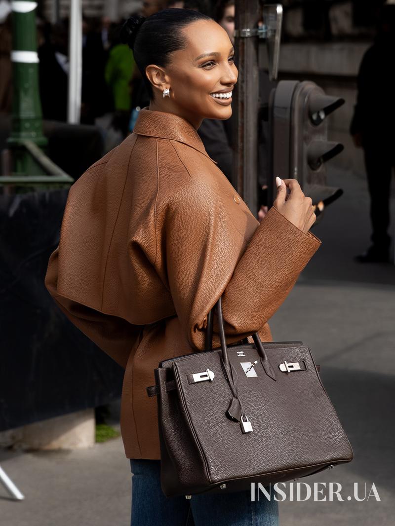 Ексклюзив з Парижа: стрітстайл гостей показу Herm&egrave;s FW’2026/27