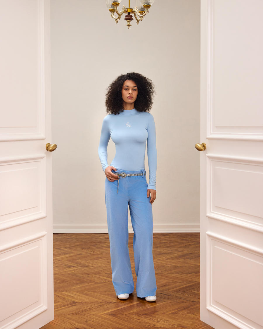 Переосмислення естетики 2000-х у весняній колекції CATSSUIT