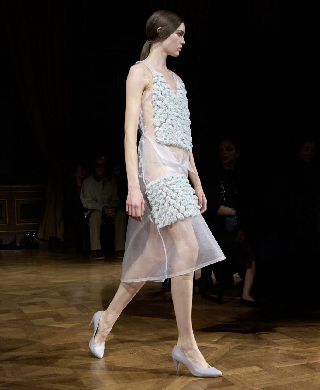 Вікторія Бекхем представила колекцію, натхненну творчістю польської художниці