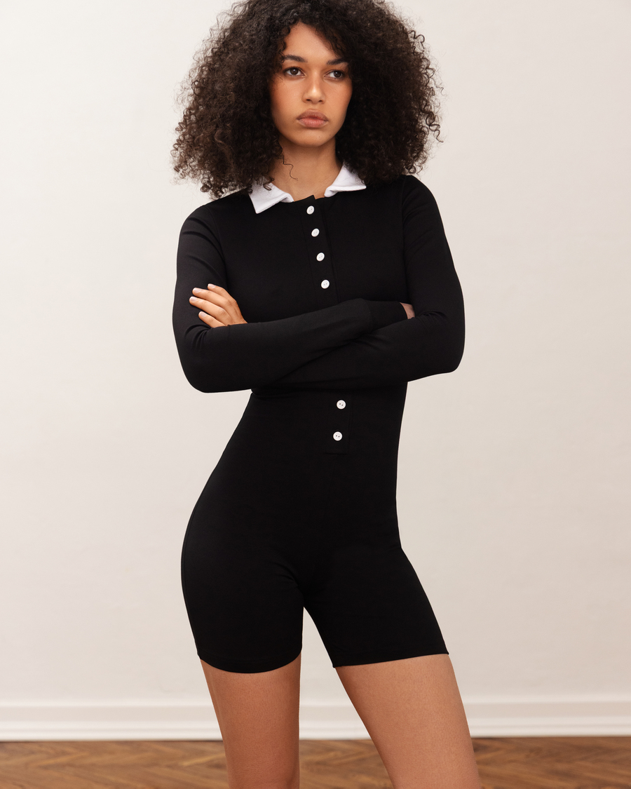 Переосмислення естетики 2000-х у весняній колекції CATSSUIT