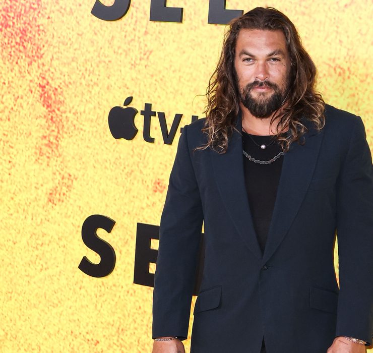 Джейсон Момоа экстренно покинул родные Гавайи