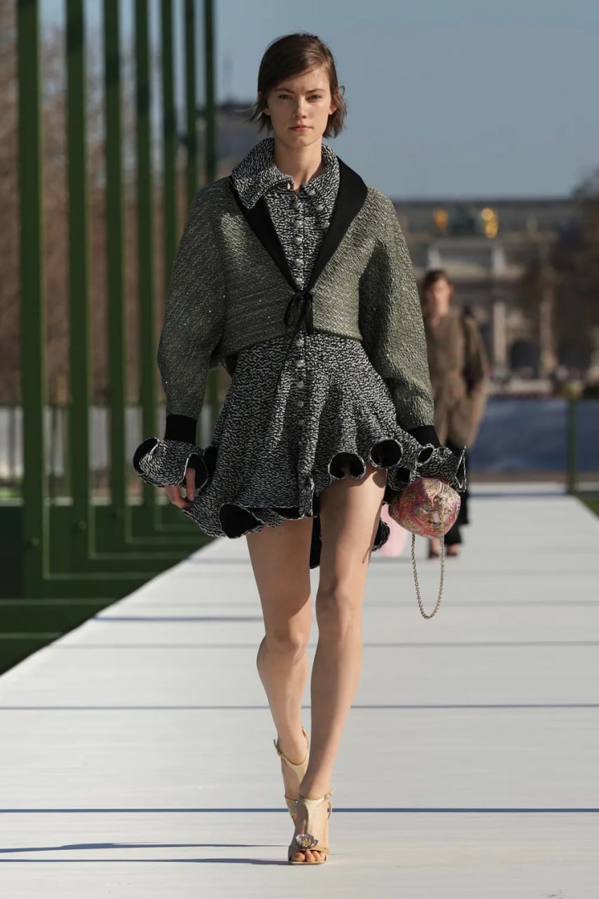 &laquo;Ботанічна&raquo; колекція: Джонатан Андерсон показав лінійку для Dior