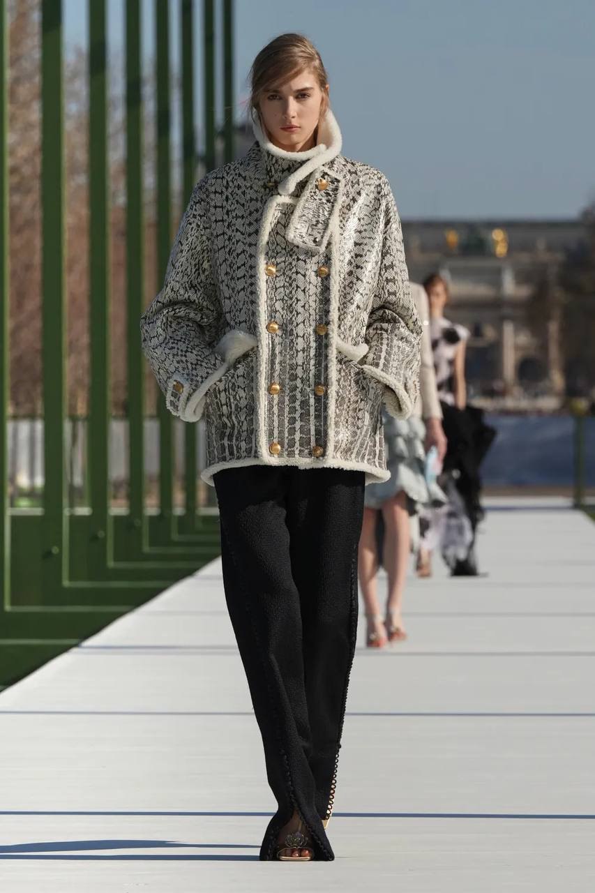 &laquo;Ботанічна&raquo; колекція: Джонатан Андерсон показав лінійку для Dior