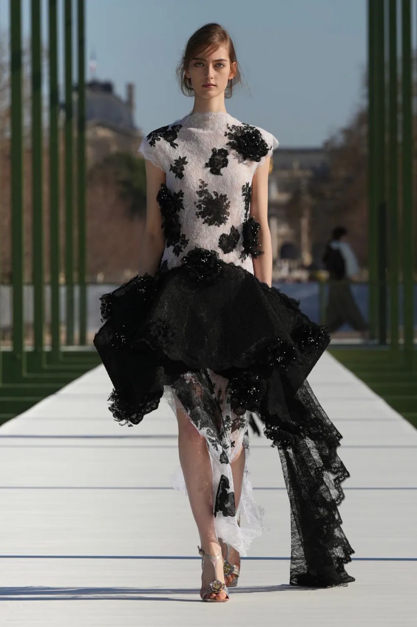 &laquo;Ботанічна&raquo; колекція: Джонатан Андерсон показав лінійку для Dior