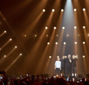 Святослав Вакарчук, Маша Єфросиніна та інші зірки на ювілейному шоу &laquo;Другої Ріки&raquo;