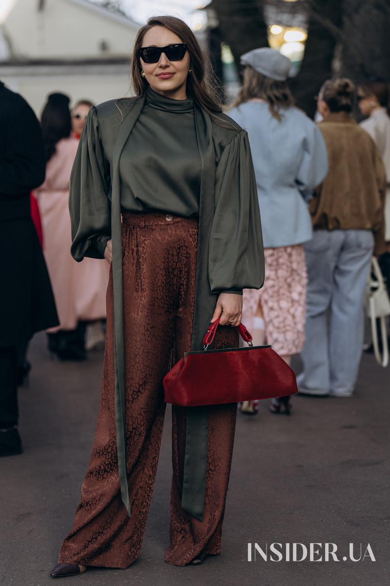 Стрітстайл UFW&rsquo;26/27: Даша Астаф’єва та інші стильні гості третього дня