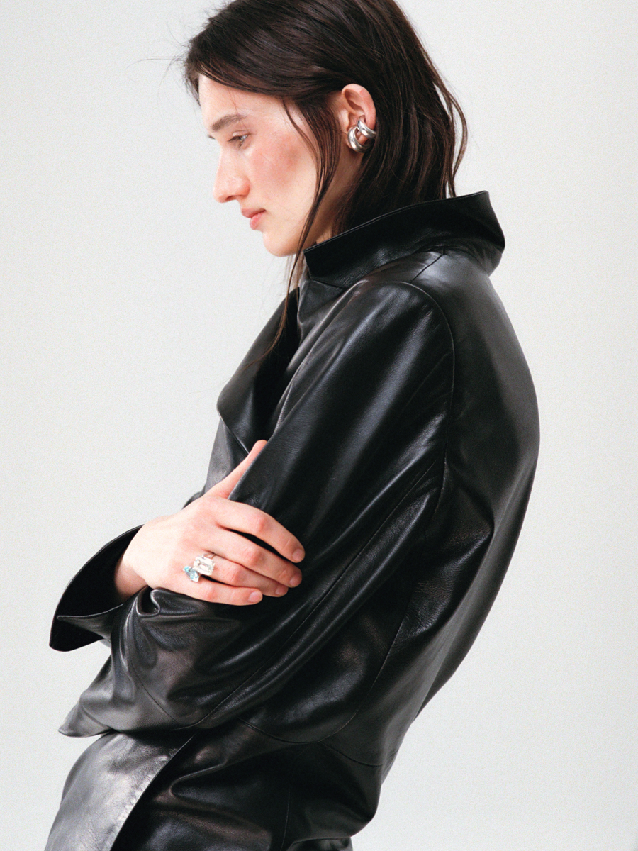 Довговічність і комфорт у новій колекції бренду IAM