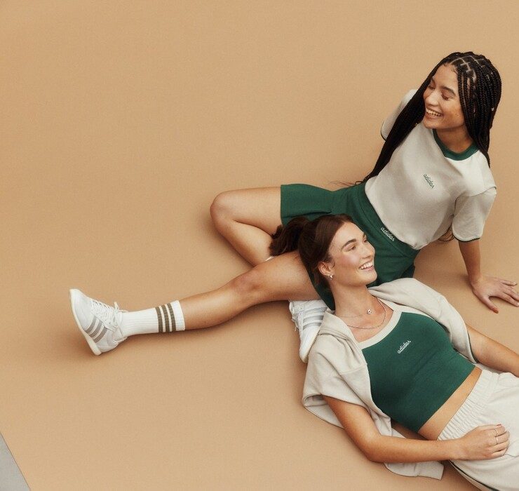 Весняні блузи 2026: головні тренди сезону та як їх носити