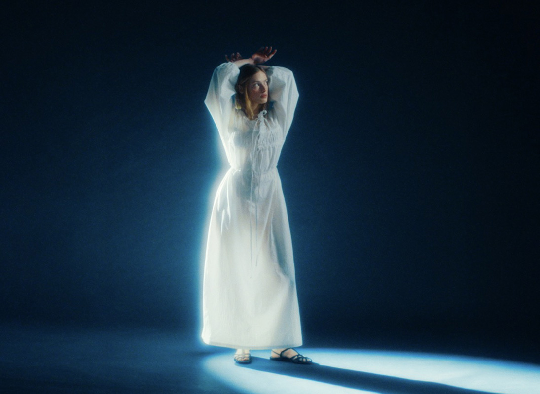 Образ Мавки поза екраном: як міфологія переходить у повсякденний стиль