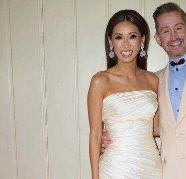 Звездное новоселье: Маколей Калкин с семьей переехал в особняк за $10 миллионов