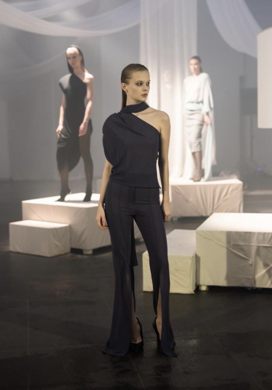 UFW FW&rsquo;26-27: ідея недосяжності й непередбачуваності жінки у колекції KRIS MAR&Aacute;N