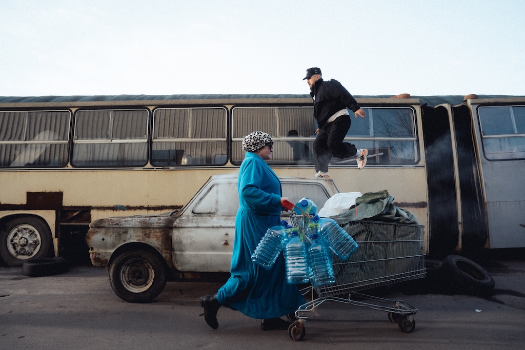 &laquo;одасвобода&raquo;: MONATIK відповів хейтерам новим кліпом