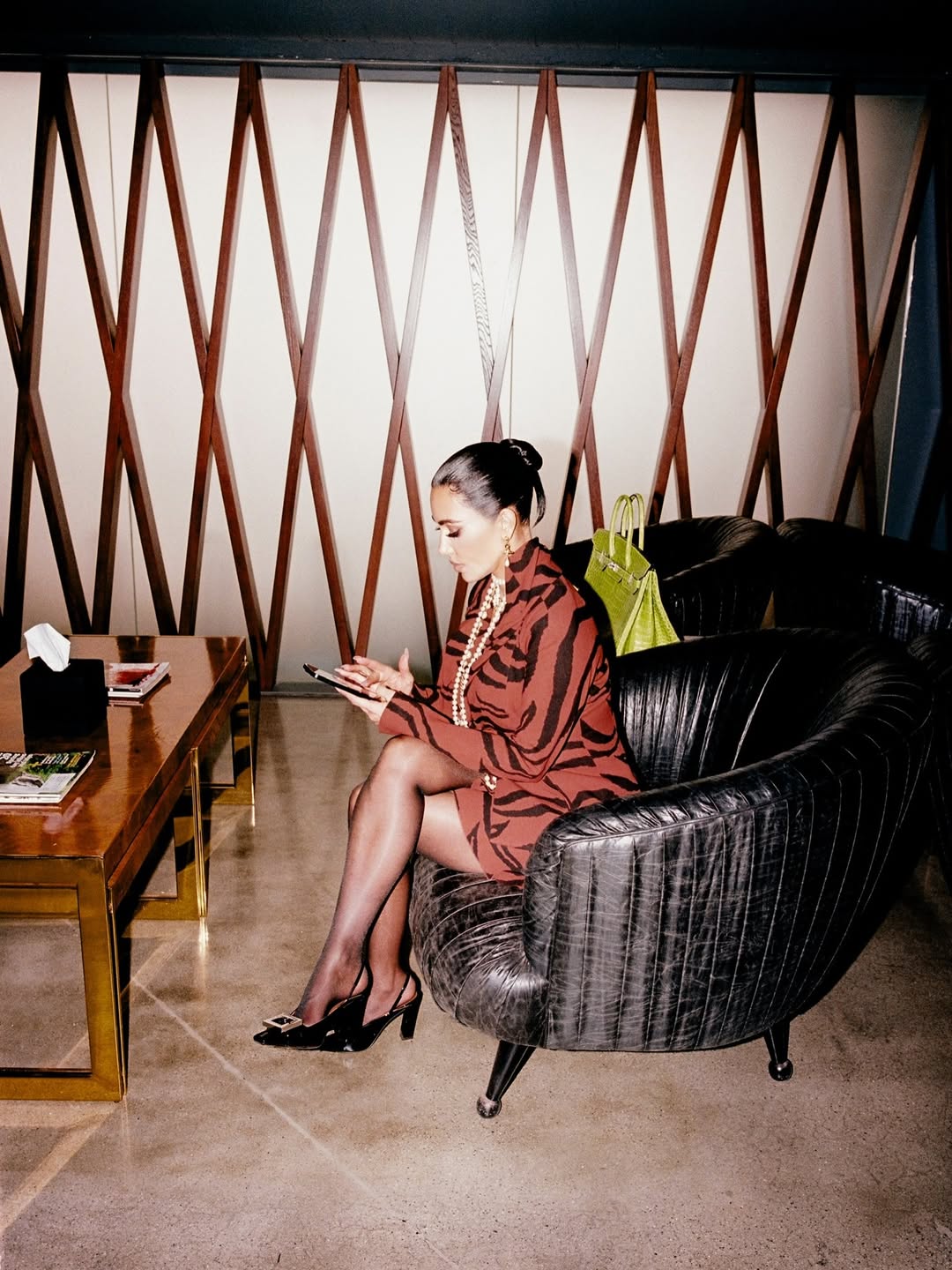 Ким Кардашьян выставила на аукцион свой гардероб из сериала &laquo;Всё честно&raquo;