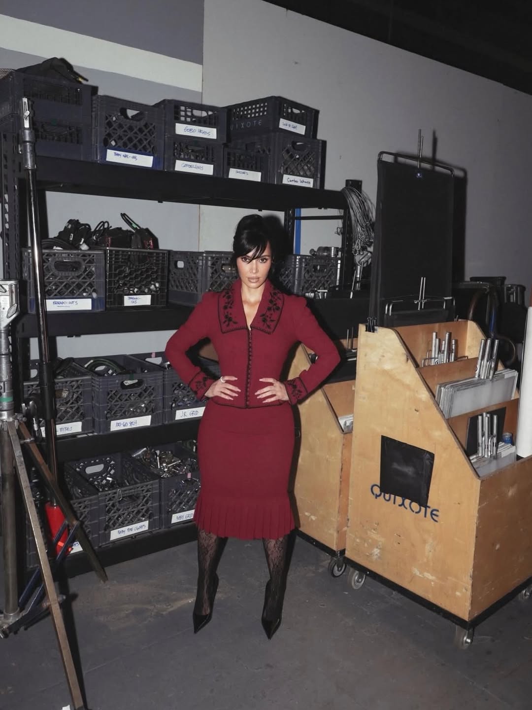 Ким Кардашьян выставила на аукцион свой гардероб из сериала &laquo;Всё честно&raquo;