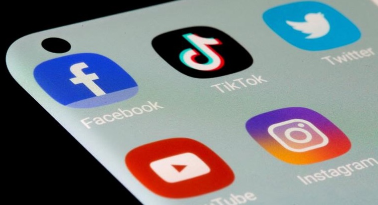 YouTube і Meta оштрафовані на $6 мільйонів за те, що викликали у користувачки залежність