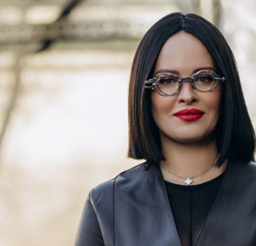 Стрітстайл UFW&rsquo;26/27: Даша Астаф’єва та інші стильні гості третього дня