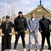 Платье-бандо и серьги Chanel: рассматриваем новый выход Меган Маркл