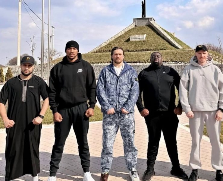 Олександр Усик