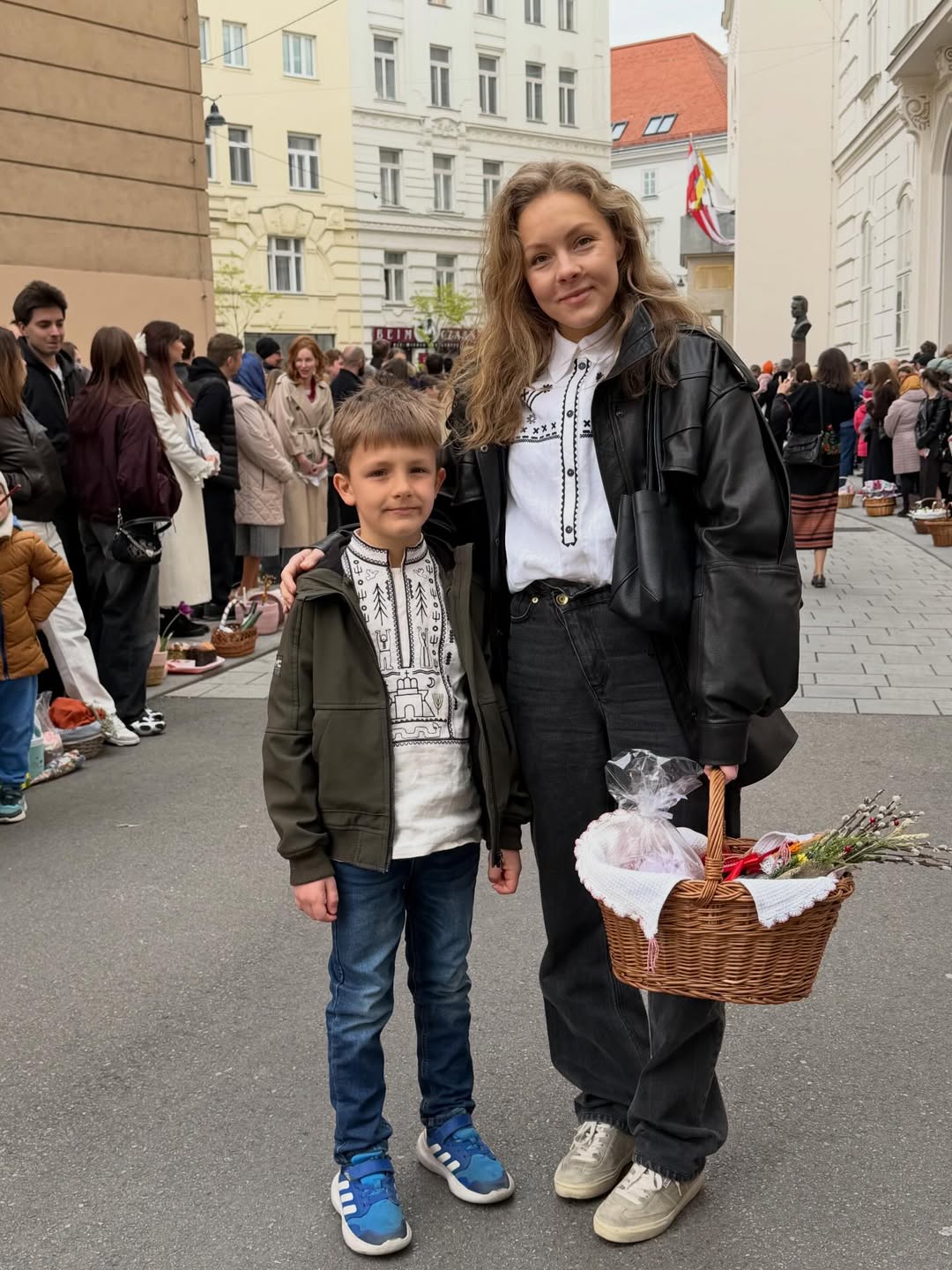 Великодні кошики Каті Осадчої, Даші Квіткової та інших відомих українців