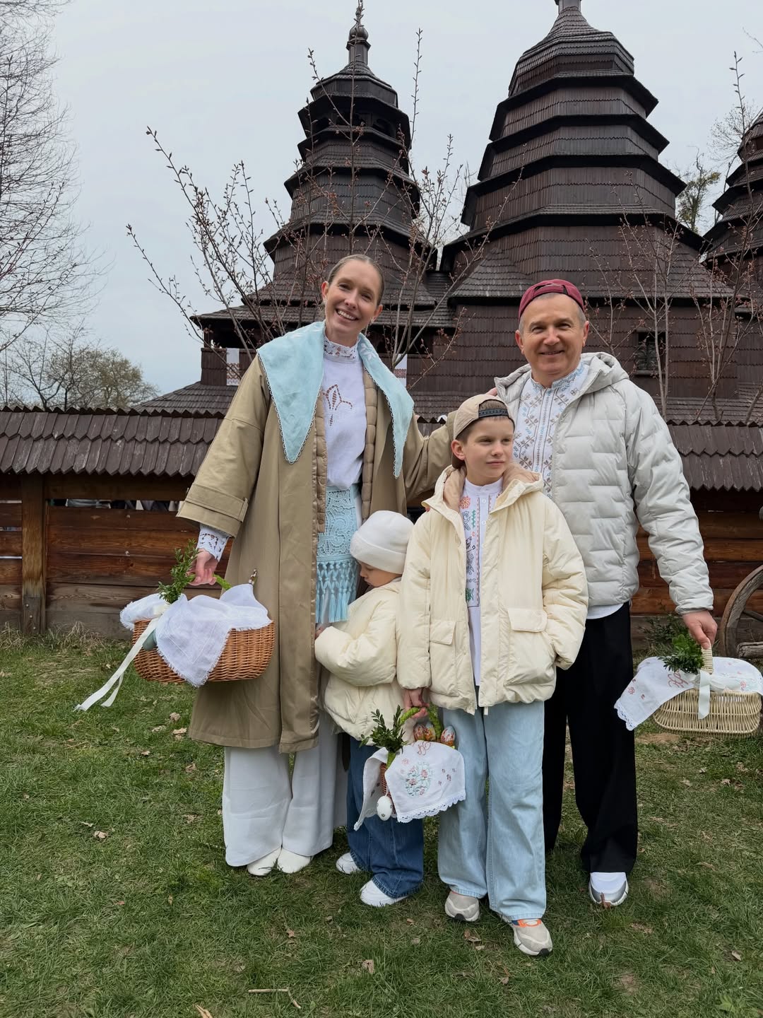 Великодні кошики Каті Осадчої, Даші Квіткової та інших відомих українців