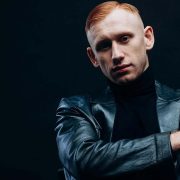 Экзотические животные и закаты: романтическое сафари Дуа Липы и Каллума Тернера в ЮАР