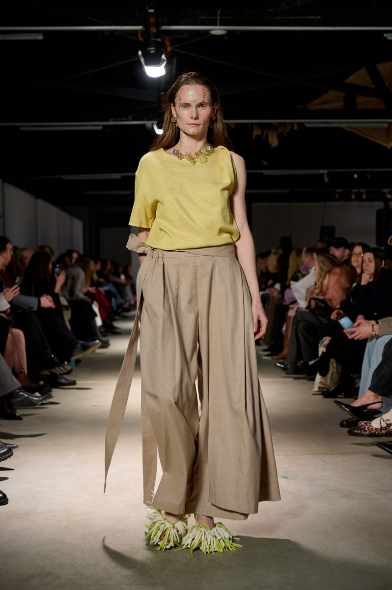 Між силою і вразливістю: як BOBKOVA переосмислює жіночність у колекції SS’2026