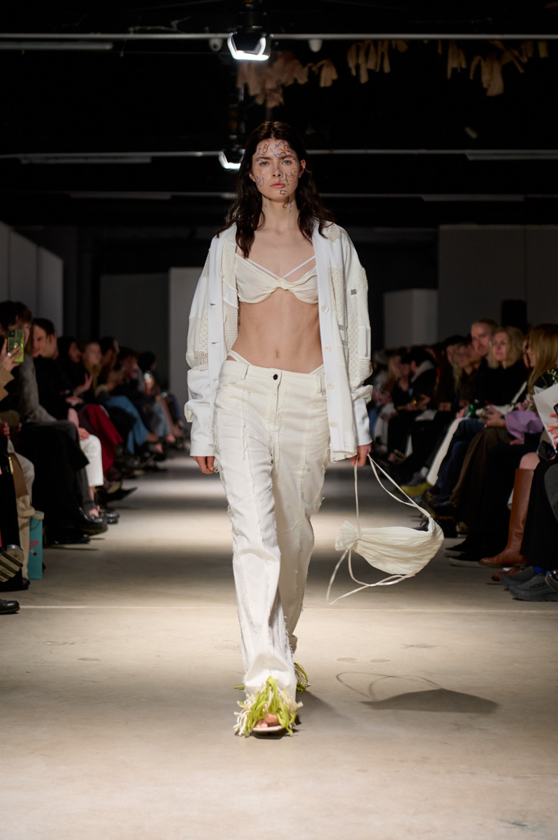 Між силою і вразливістю: як BOBKOVA переосмислює жіночність у колекції SS’2026